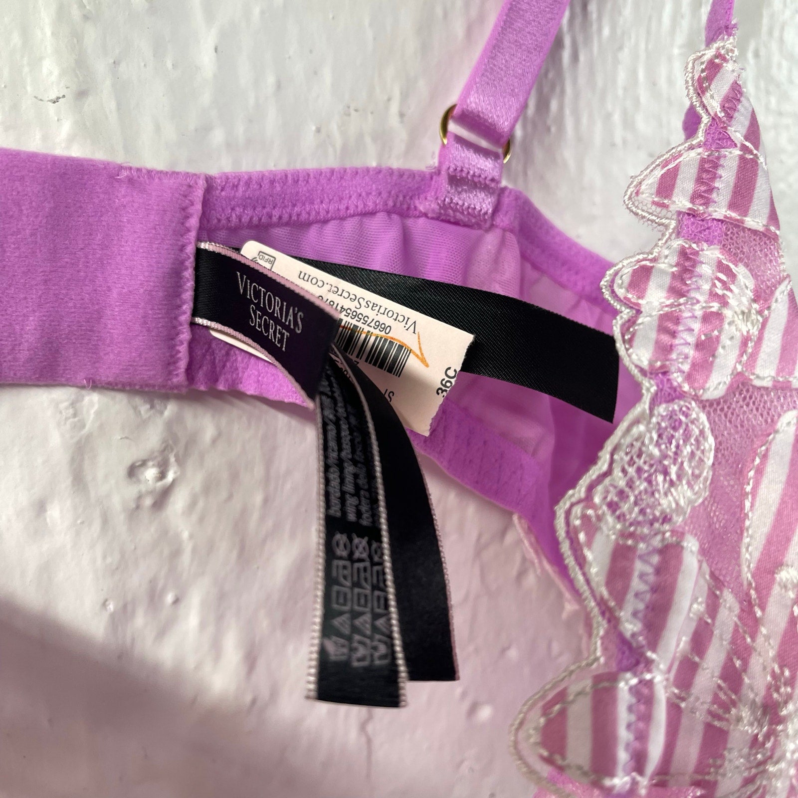 Victorias Secret Bra Purple Floral Appliqué Low Cut Demi 36C NWT