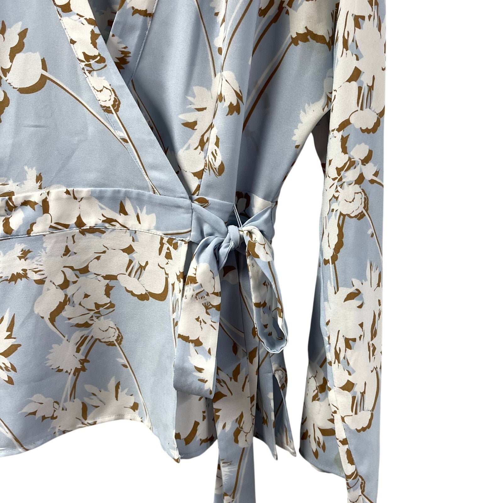 BCBG MaxAzaria Blue Wrap Top Floral Medium Long Sleeve